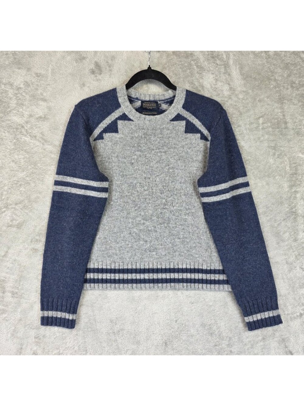 Pendleton Sweater Womens Medium Gray Blue Wool Crew Neck Geometric Knit Pullover